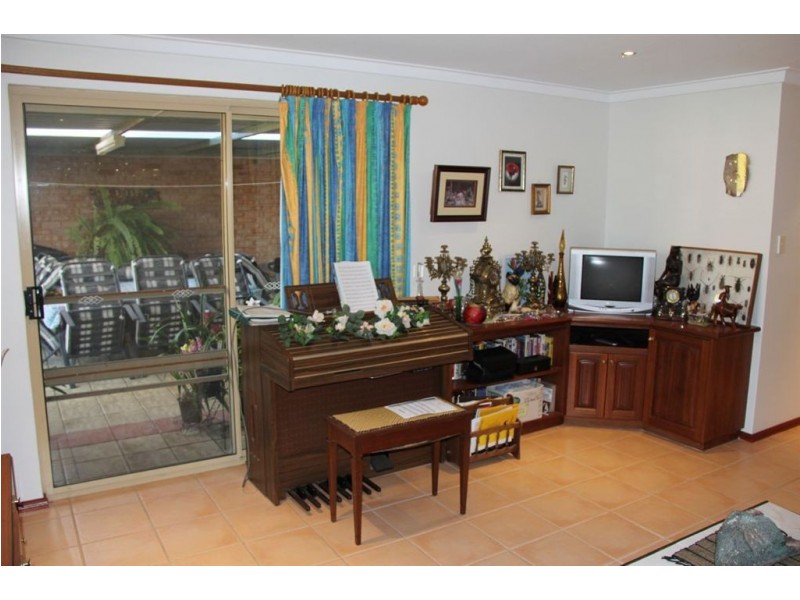 23 Triton Avenue, Waikiki WA 6169