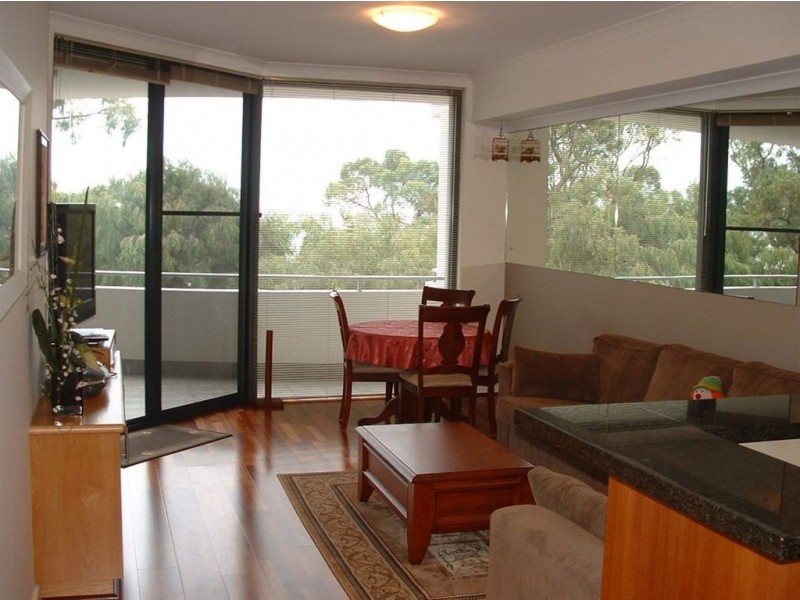 15/17 Rockingham Beach Road, Rockingham WA 6168
