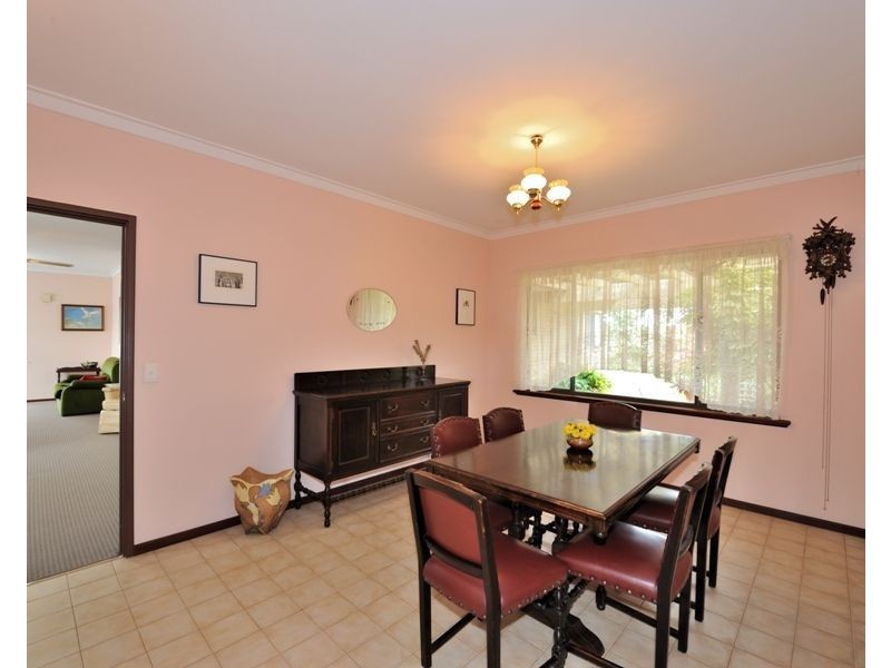 17 Edith Road, Safety Bay WA 6169