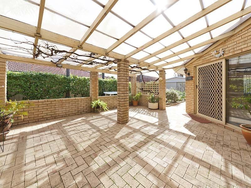 7 McLean Street, Rockingham WA 6168