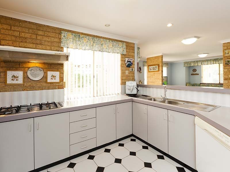 7 McLean Street, Rockingham WA 6168