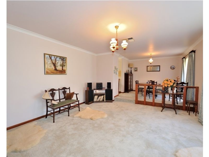 73 Donald Drive, Safety Bay WA 6169