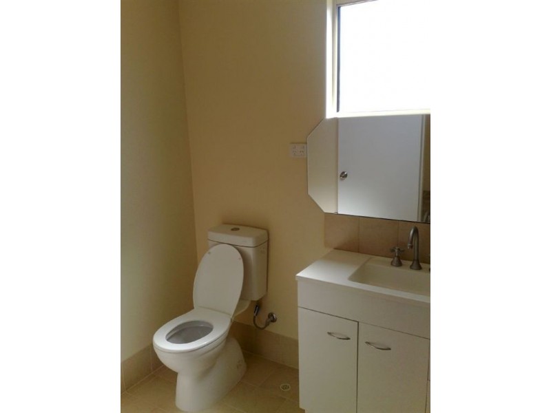 32 Solquest Way, Cooloongup WA 6168