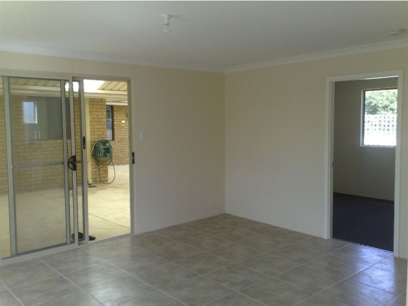 32 Solquest Way, Cooloongup WA 6168