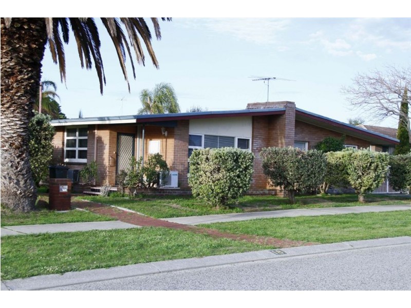 18 Houston Street, Rockingham WA 6168