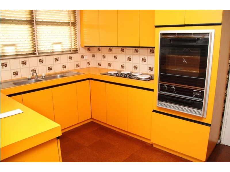 18 Houston Street, Rockingham WA 6168