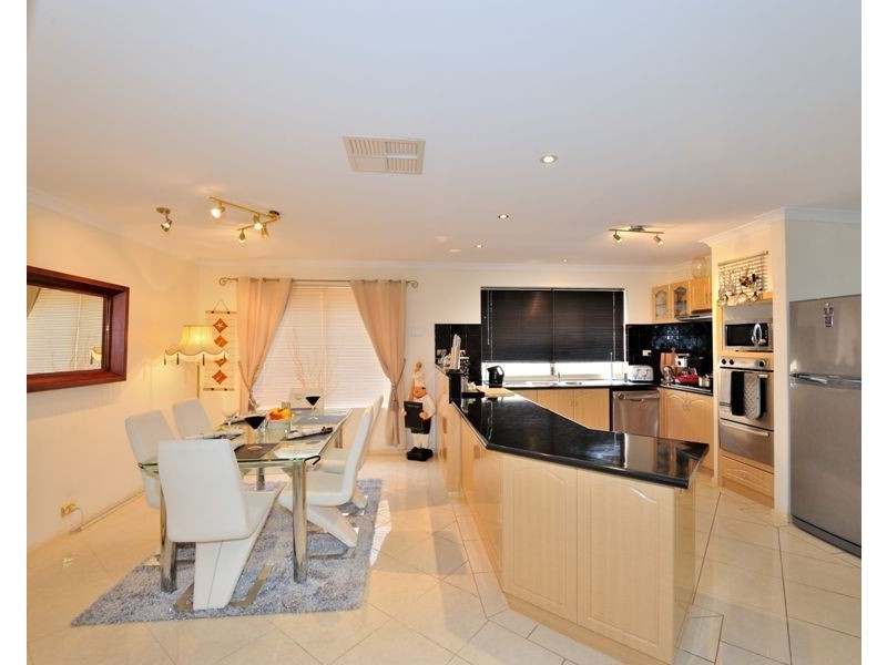 2 Jativa Lane, Port Kennedy WA 6172