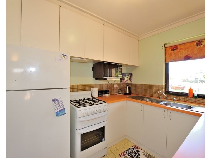 1/14 Vista Avenue, Rockingham WA 6168