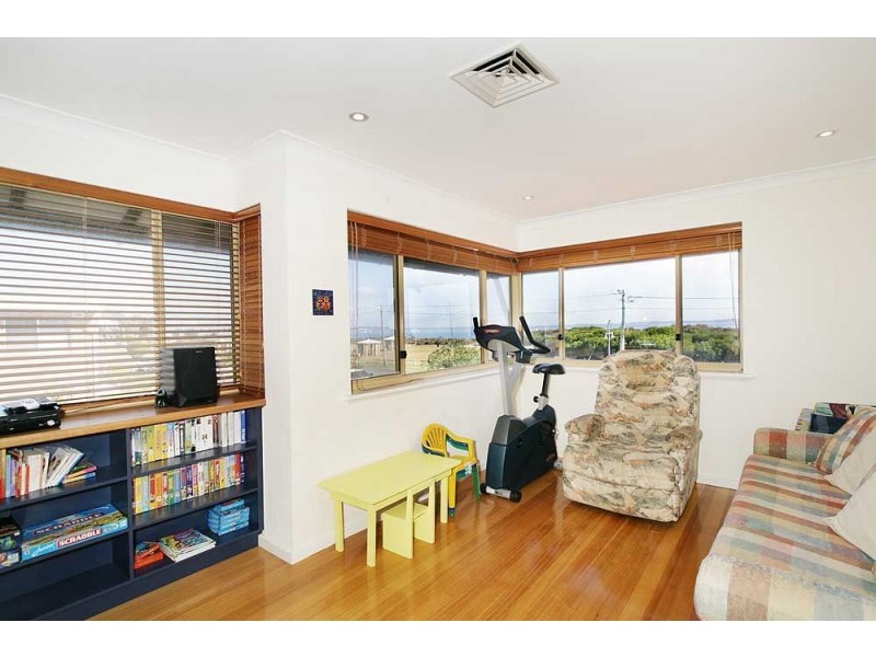 79 Rockingham Beach Road, Rockingham WA 6168