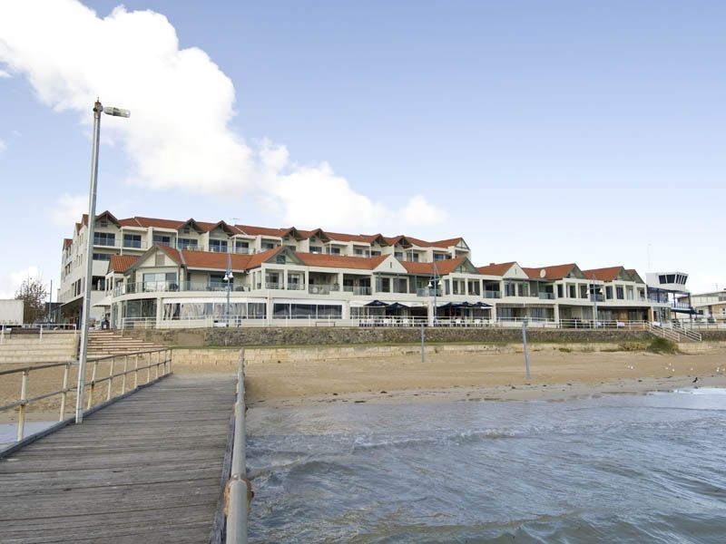 4/5-7 Railway Terrace, Rockingham WA 6168