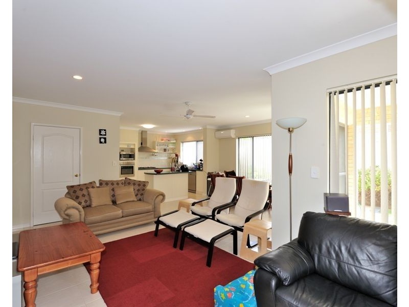 A/5 Bell Street, Rockingham WA 6168