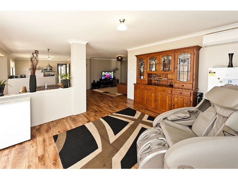 6 Wittecarra Crescent, Port Kennedy WA 6172