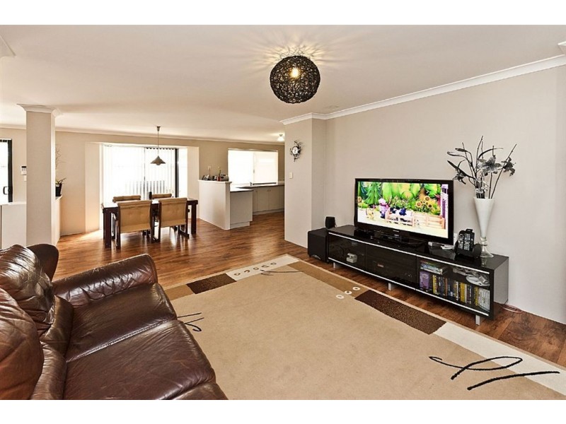 6 Wittecarra Crescent, Port Kennedy WA 6172