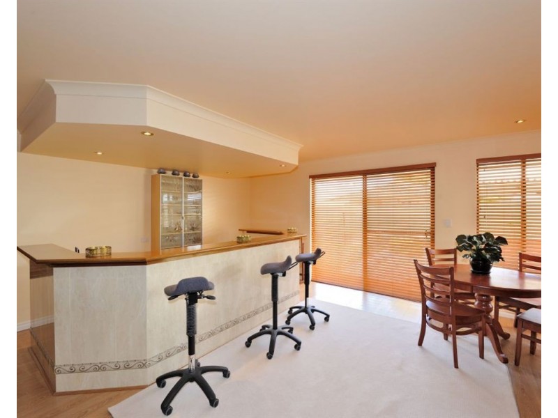 33 Monterey Crescent, Warnbro WA 6169
