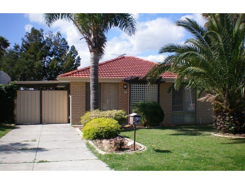 7 Auld Court, Waikiki WA 6169