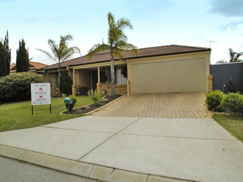 18 Kongal Heights, Leda WA 6170