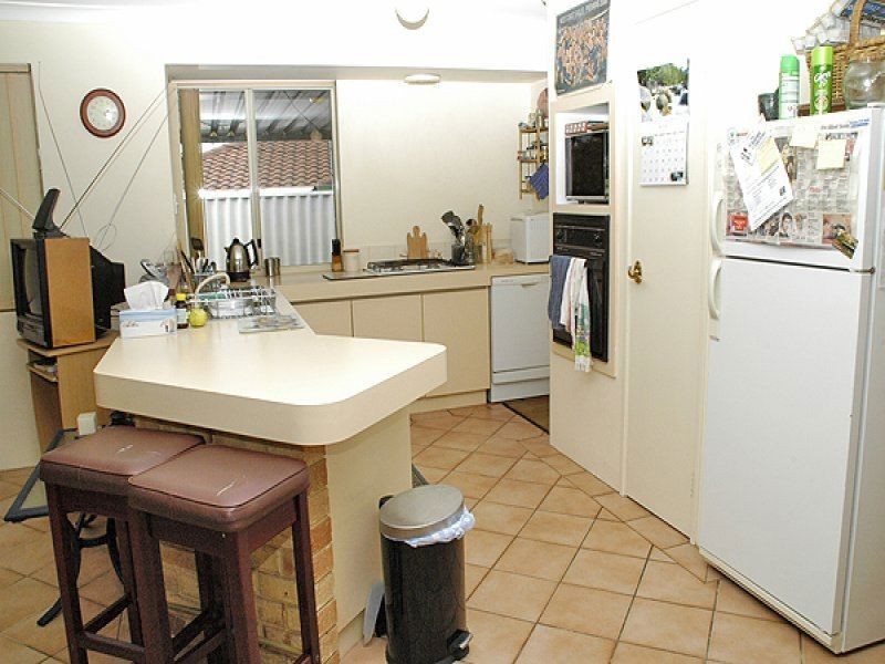 18 Kongal Heights, Leda WA 6170