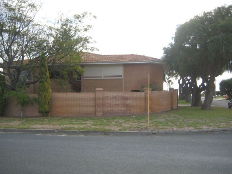 B/3 McLarty Road, Shoalwater WA 6169