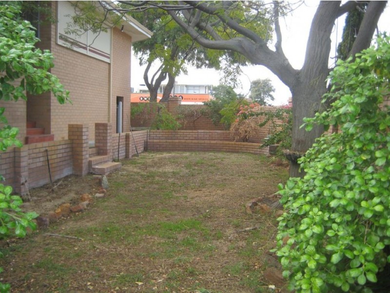 B/3 McLarty Road, Shoalwater WA 6169