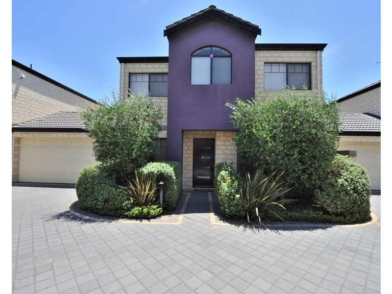 6/5 Harrison Street, Rockingham WA 6168