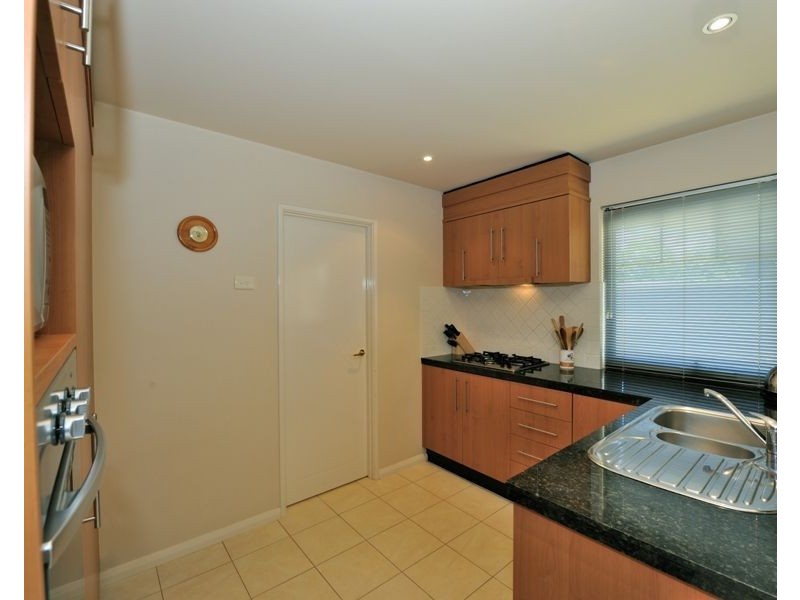 6/5 Harrison Street, Rockingham WA 6168