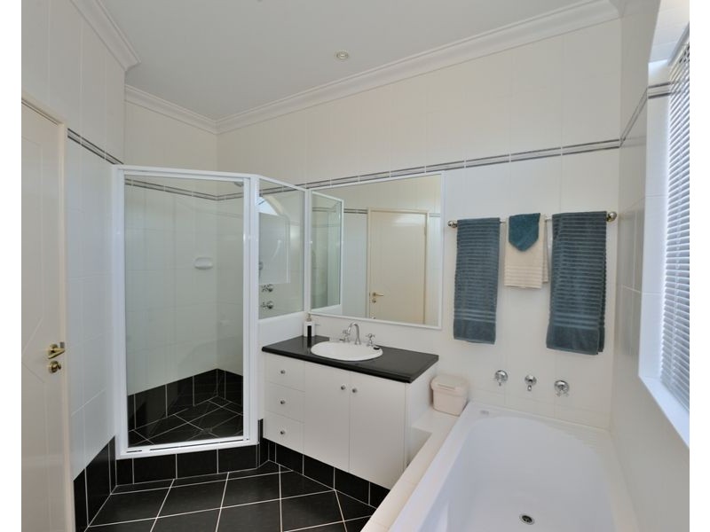 6/5 Harrison Street, Rockingham WA 6168