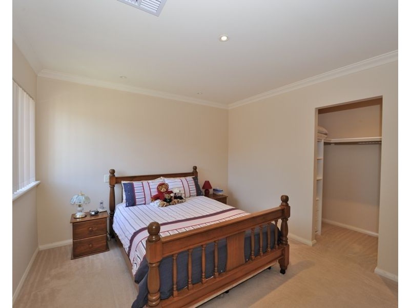 6/5 Harrison Street, Rockingham WA 6168