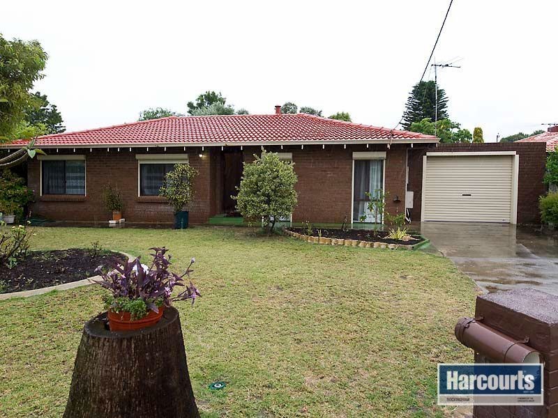 8 Albatross Place, Rockingham WA 6168