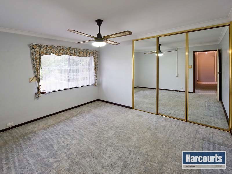 8 Albatross Place, Rockingham WA 6168