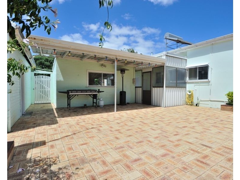 75 Rae Road, Safety Bay WA 6169