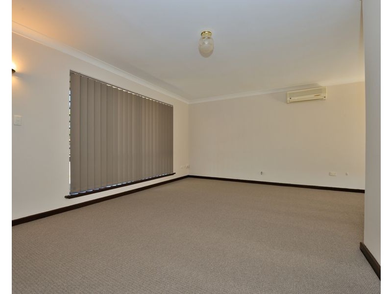 7 Owen Road, Safety Bay WA 6169