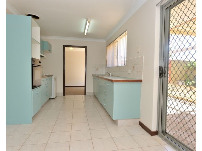 7 Owen Road, Safety Bay WA 6169