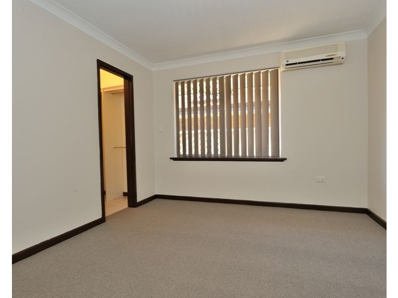 7 Owen Road, Safety Bay WA 6169