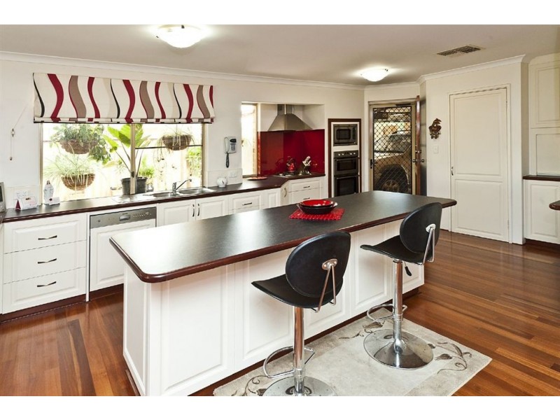 12 Sprite Place, Waikiki WA 6169