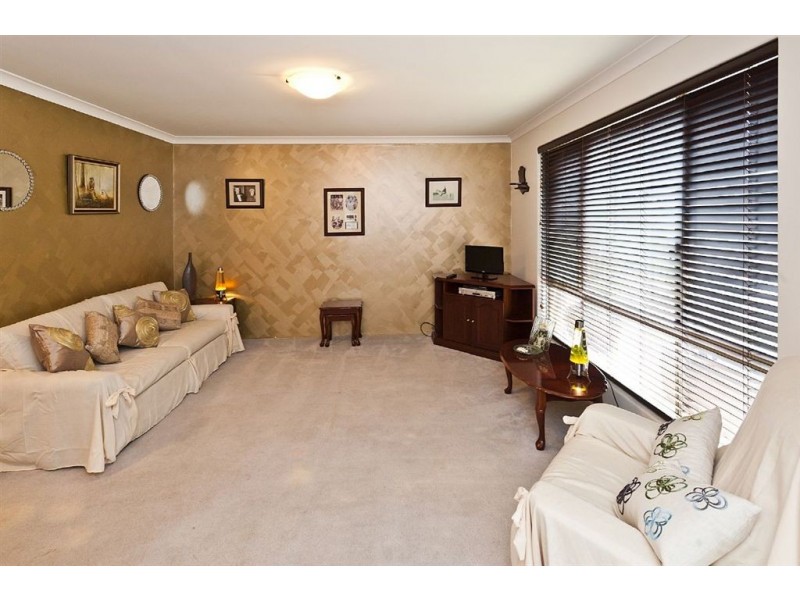 12 Sprite Place, Waikiki WA 6169