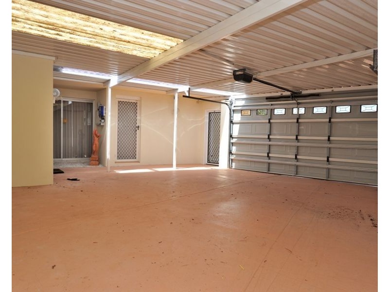 8 Donald Drive, Safety Bay WA 6169