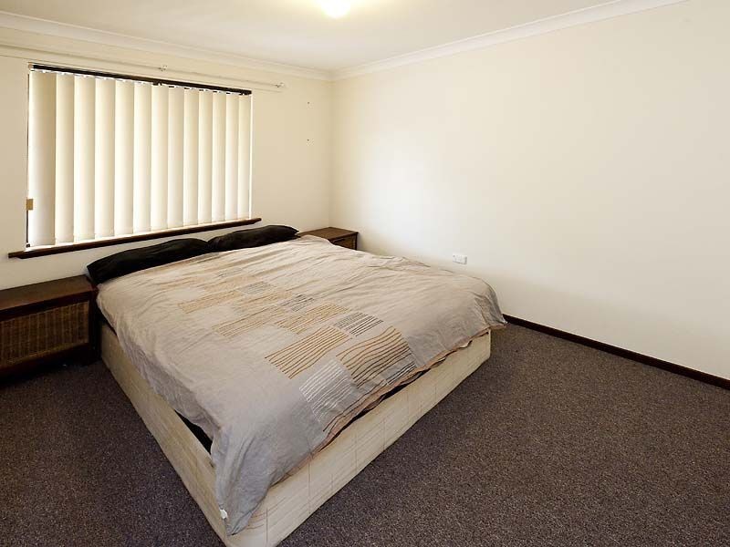 16 Campbell Way, Rockingham WA 6168