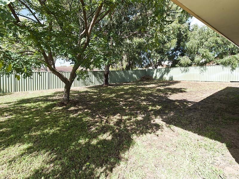 16 Campbell Way, Rockingham WA 6168