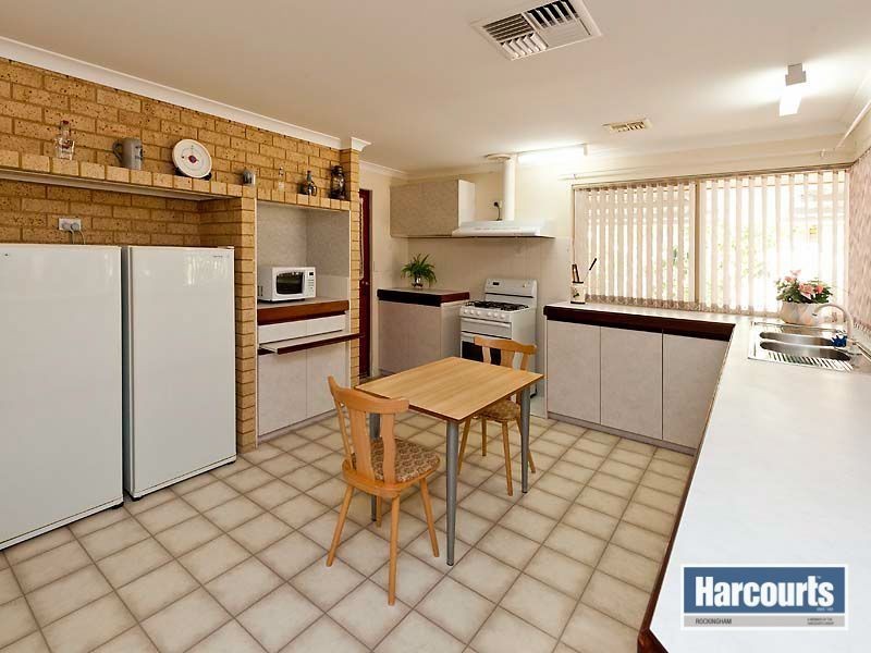 9 McLean Street, Rockingham WA 6168