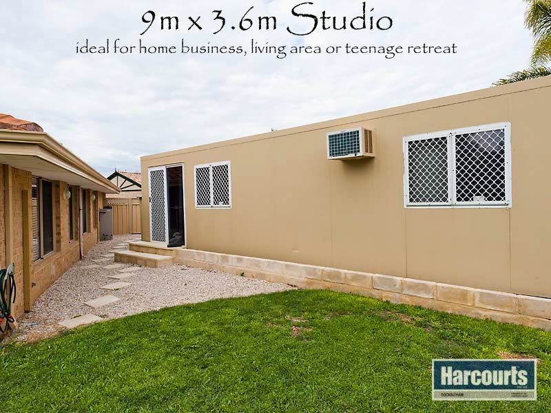 10 Dalaroo Court, Cooloongup WA 6168