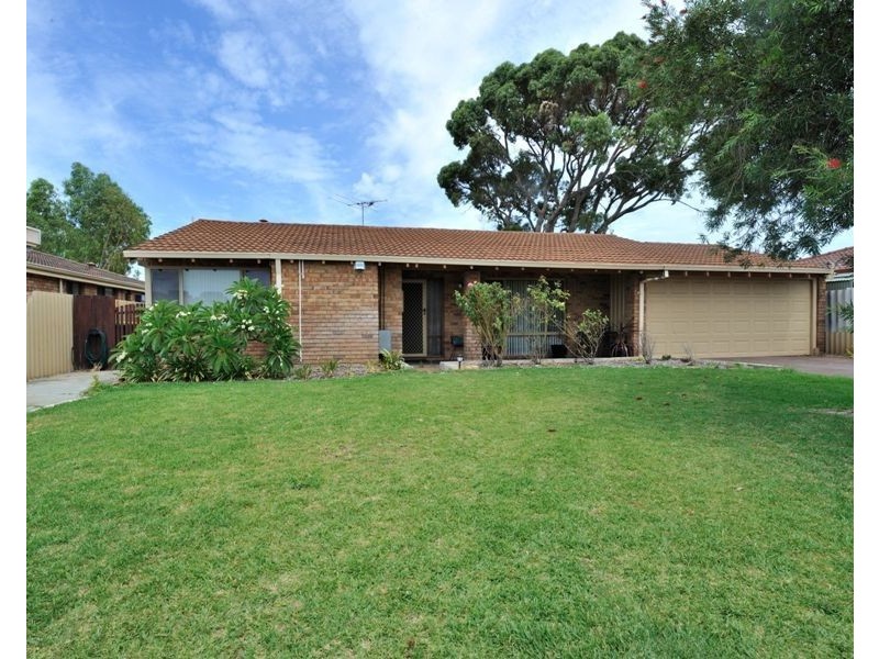 9 Hughes Court, Safety Bay WA 6169