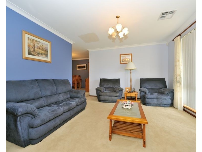 9 Hughes Court, Safety Bay WA 6169