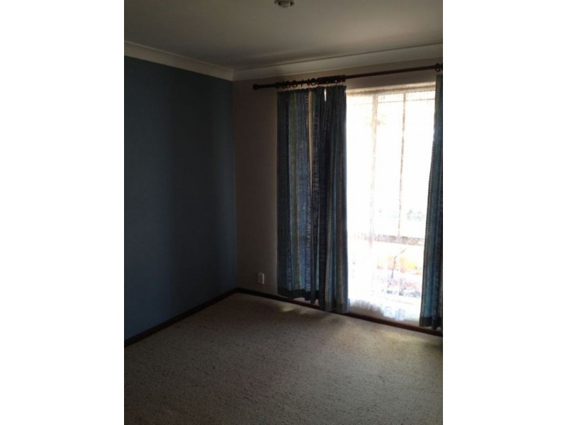 1 St Andrews Loop, Cooloongup WA 6168