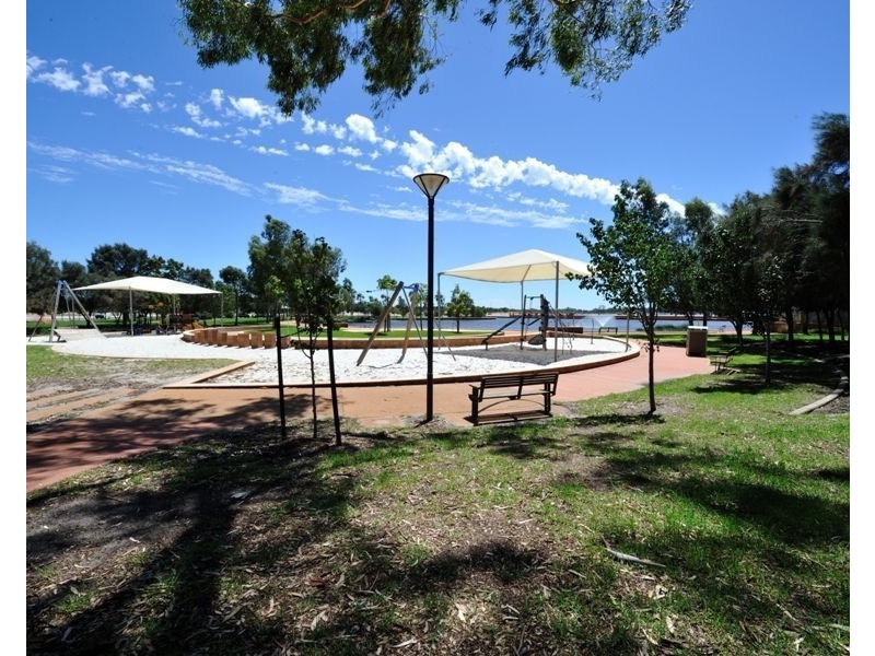 42 Rivergums Blvd, Baldivis WA 6171
