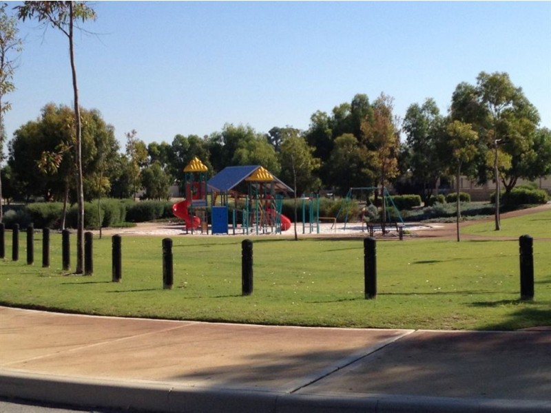 87 Greeson Parkway, Secret Harbour WA 6173