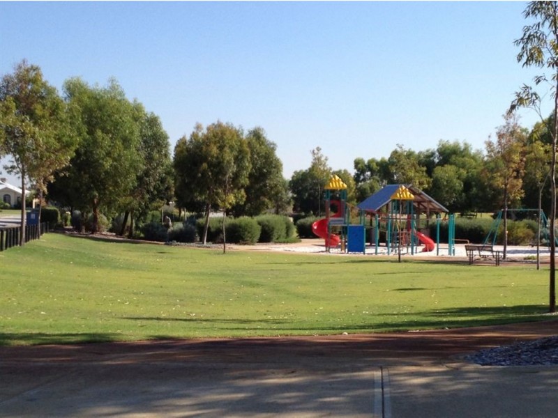 87 Greeson Parkway, Secret Harbour WA 6173