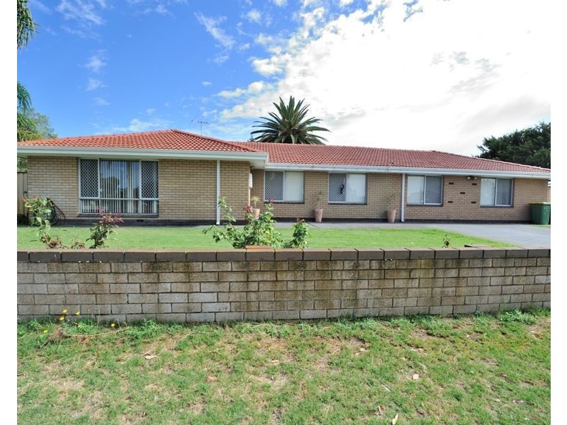 17 Bayview Terrace, Rockingham WA 6168