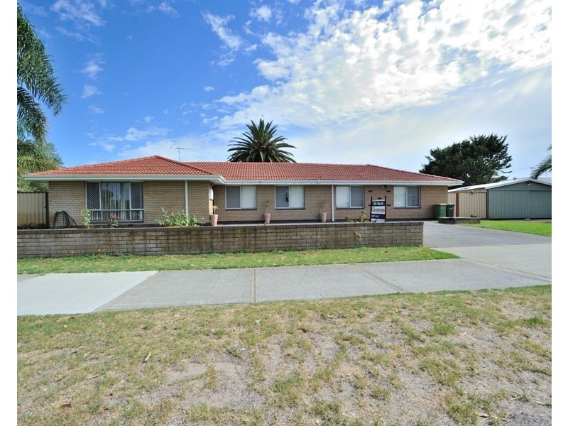 17 Bayview Terrace, Rockingham WA 6168