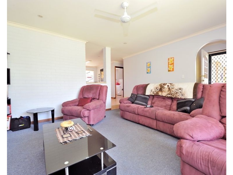 17 Bayview Terrace, Rockingham WA 6168