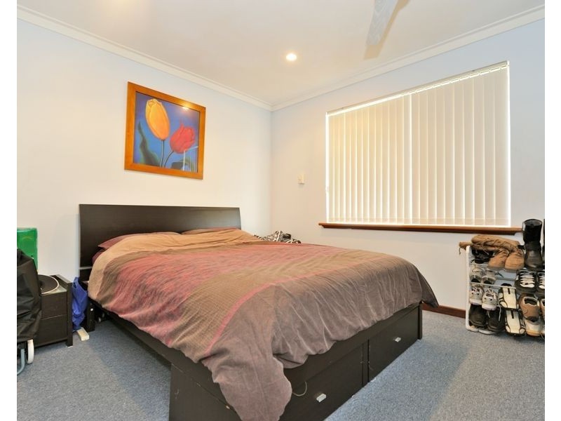 17 Bayview Terrace, Rockingham WA 6168